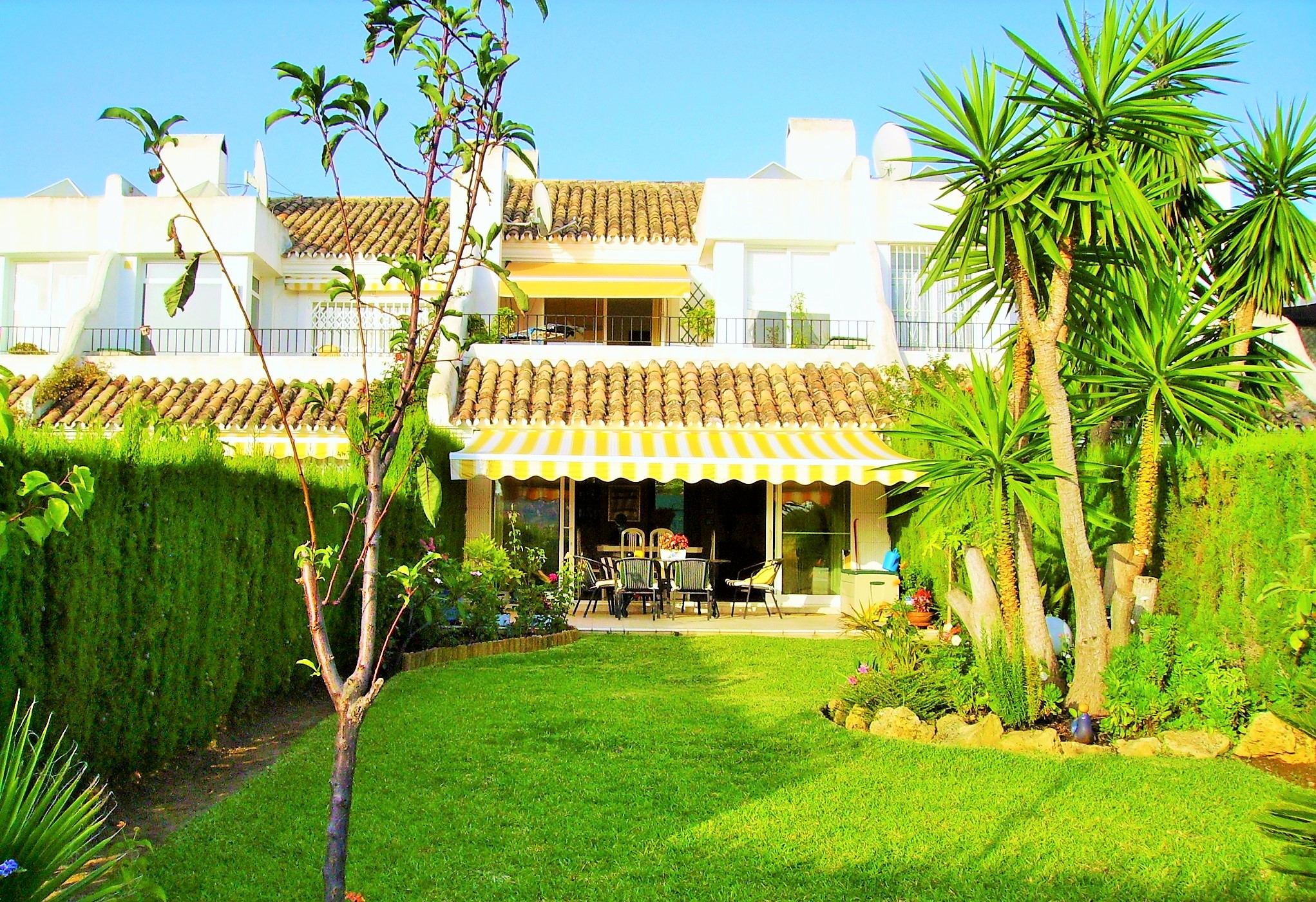 Townhouse for Sale in Riviera Del Sol